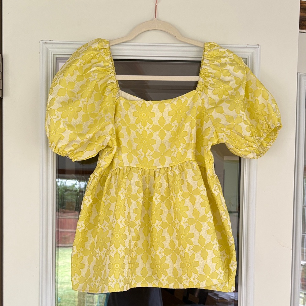 Entro Yellow Floral Blouse size small